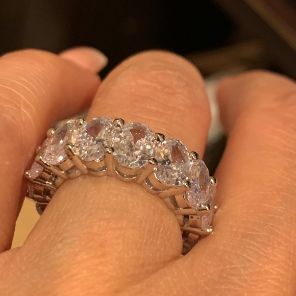 Sterling silver Oval Eternity Wedding Band 5 6 7 8 - Picture 12 of 14